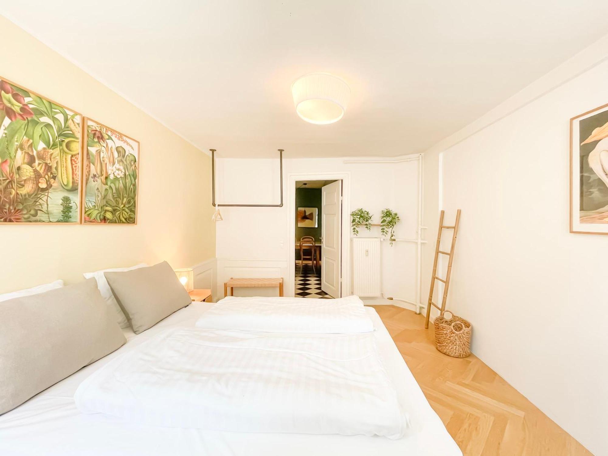 Large Apartment With 4 Bedrooms In København Ngoại thất bức ảnh