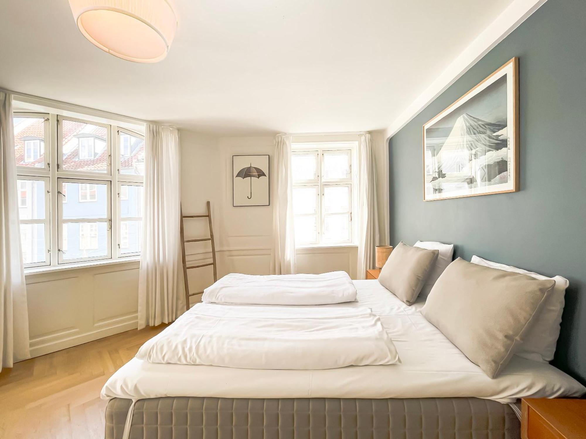 Large Apartment With 4 Bedrooms In København Ngoại thất bức ảnh